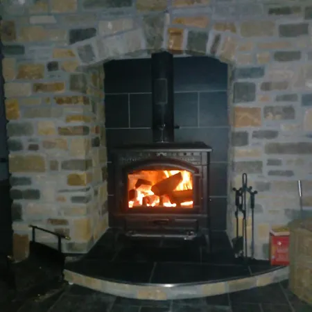 Bed & Breakfast Inny River 4*